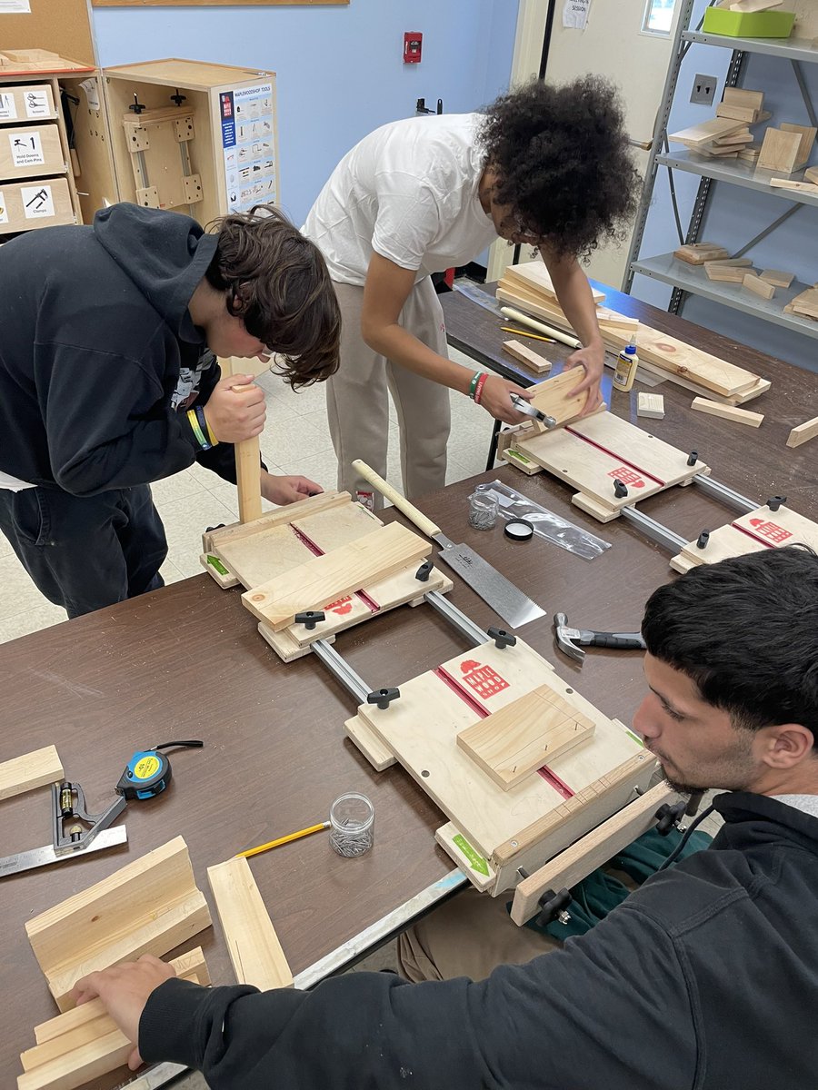 lbms_mr's tweet photo. Super proud of my hardworking students here at the SHAW academy. #longbranch #woodworking #students #lbps #lbstrong #education #learning #teacher #teaching #greenwave https://t.co/S585vNNtOx