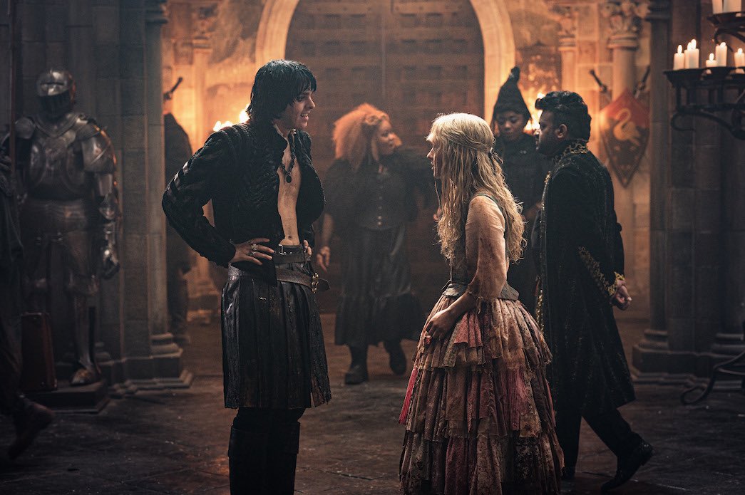 snailjamsge's tweet photo. These School for Good and Evil stills are just brilliant, ok? https://t.co/QXg3e13zxA