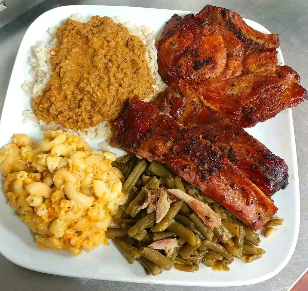DestinationBBQ's tweet photo. Big Boys Original Smokehouse Restaurant in Columbia - Destination BBQ https://t.co/ZjGu6ygiTJ
.
.
.
#SCBBQTrail #SouthCarolina #DiscoverSC #bbq #bbqblog #bbqrestaurant #bbqlovers #bbqlife #carolinabbq #eatlocal #nearme #barbecue #bbqtime #bbqing #barbecuenation https://t.co/dstZYkFBtH