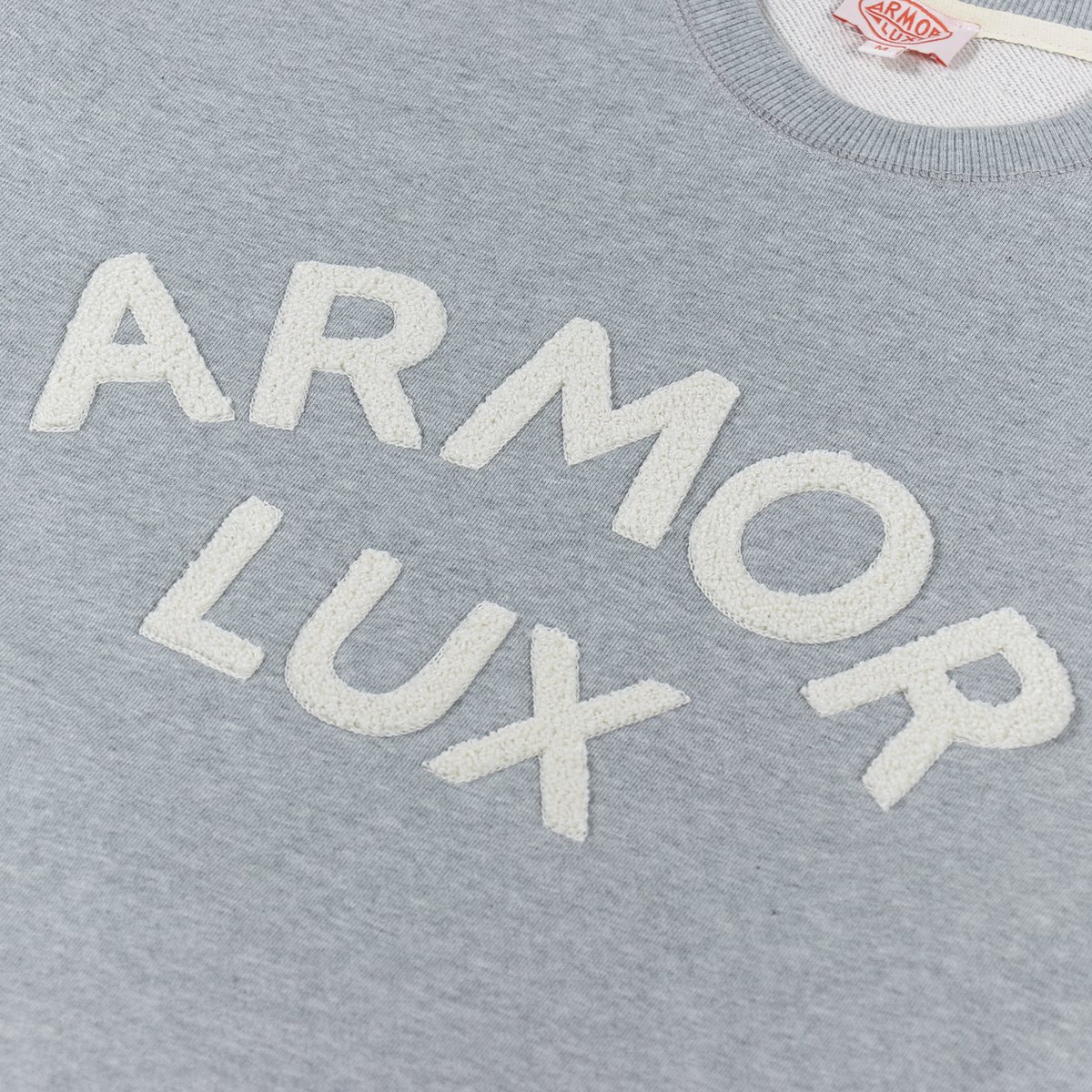 ZebraMenswear's tweet photo. New from Armor Lux https://t.co/OoZNe3uRnL