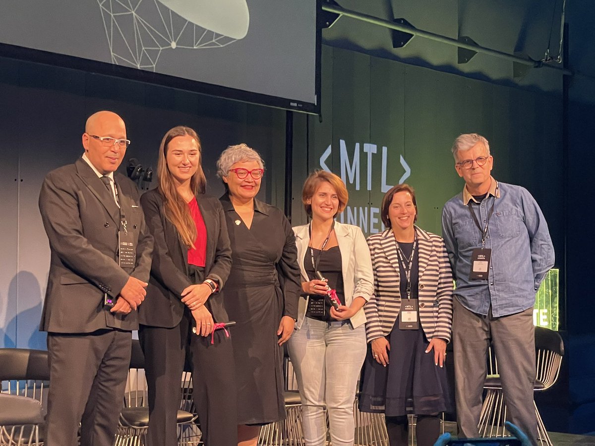 SJecrois's tweet photo. Félicitations aux lauréats des #MTLTechAwards ! Prix Innovateur en chef #Fermedhiver, Prix #womenintechforgood @FemTherapeutics, Prix Innovation internationale @AcrylicRobotics. Ce fut un plaisir de participer au jury cette année. Bravo à toute l’équipe du @PN_MTL #mtlconnecte https://t.co/csaAvmwnWN