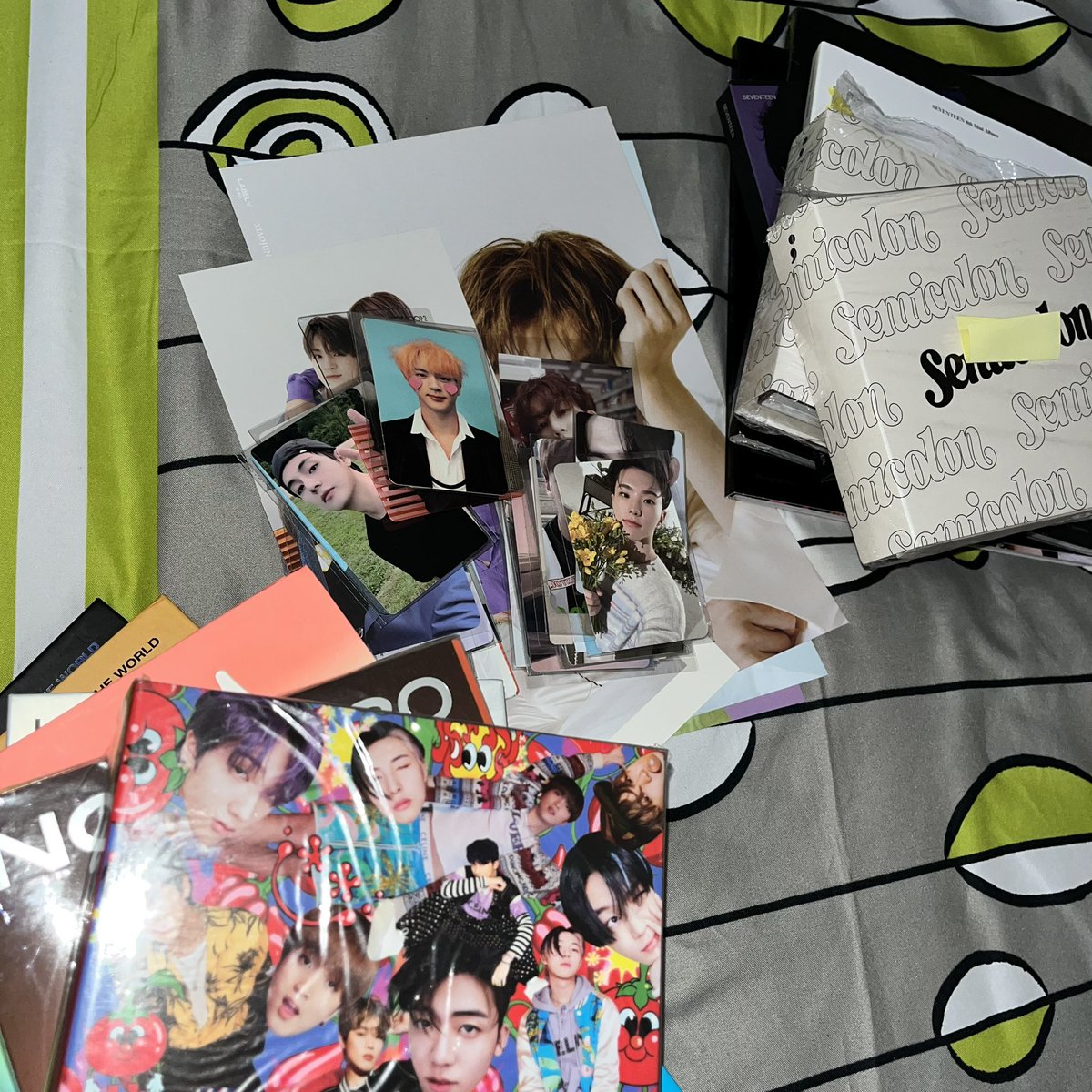 ihaesyaa's tweet photo. WANT TO SELL 
WTS KPOP MERCH PC TC ALBUM 
random boygroup, mostly seventeen

💸 10k-120k

🖇️ harga inc adm+packing
🖇️ boleh nego (yang wajar🙏🏼)
🖇️ co by 🍊 (keep event with DP 50%)

📩 condi &amp; booked by dm
🏡 Depok, Jabar, INA🇮🇩 https://t.co/7FJ9YyD7iD