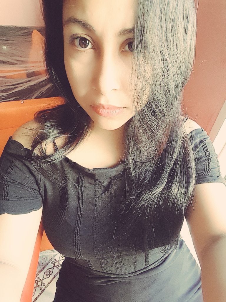 AngomasDeborah's tweet image. Hi😊