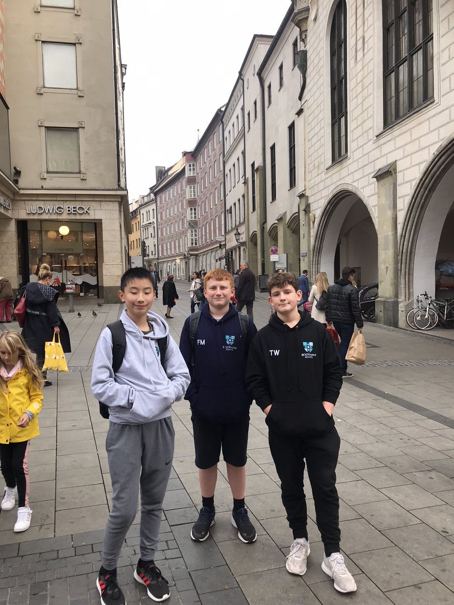 BoothamPeter's tweet photo. @BoothamMFL @BoothamSchool enjoying some free time in Munich https://t.co/n6CtCfswt5