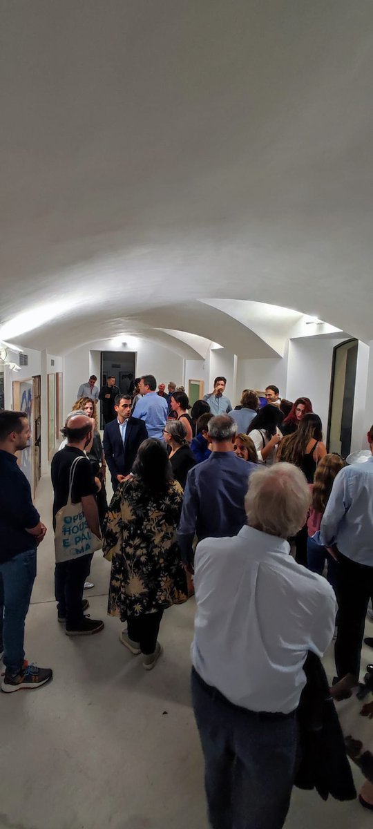 6a_art's tweet photo. Gran acollida per part de la Societat mallorquina de l'exposició "CARTES" de RAMON CANET. Gràcies a tots els que ens hi acompanyareu, molt especialment a les autoritats @CatalinaClader1 @vthomasm @miquel_company @MiquelAngelCR @tinacodina @kika_coll https://t.co/bkeD4lTfS2