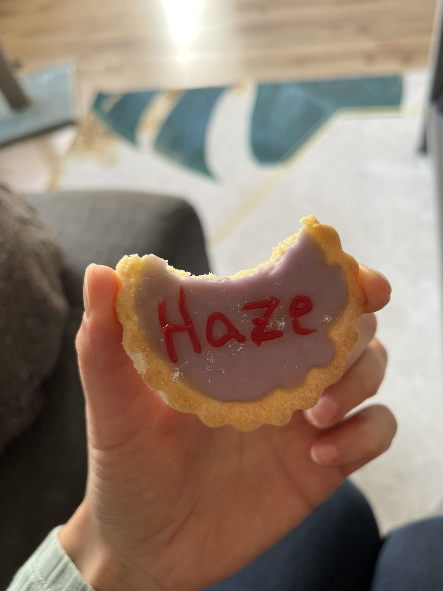 lisasdaylight's tweet photo. @taylornation13 Yummie https://t.co/JVCP8pcX02