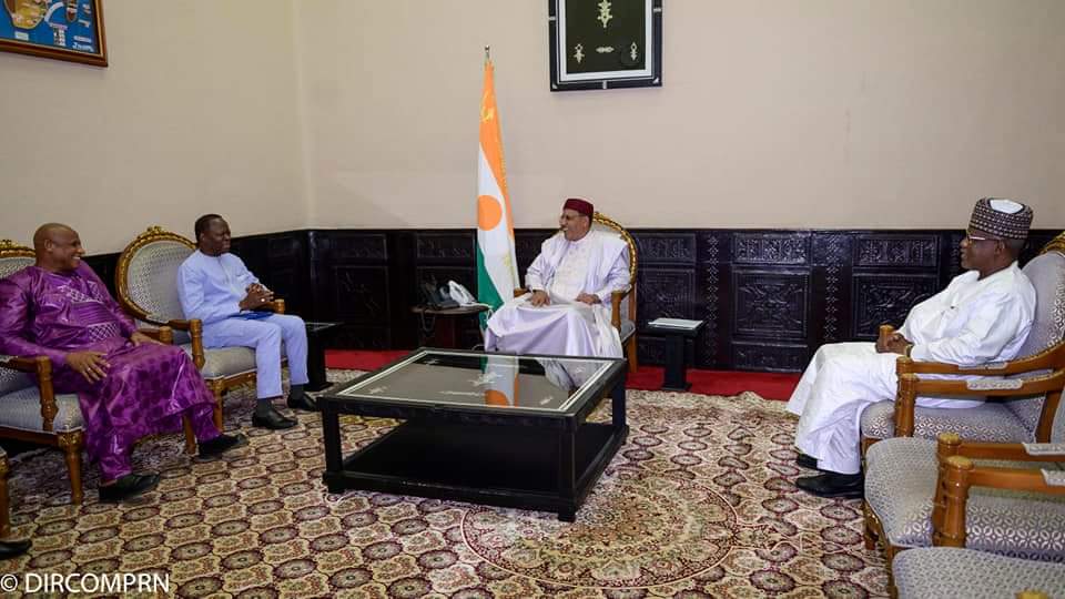 Eric Tiare tweet media