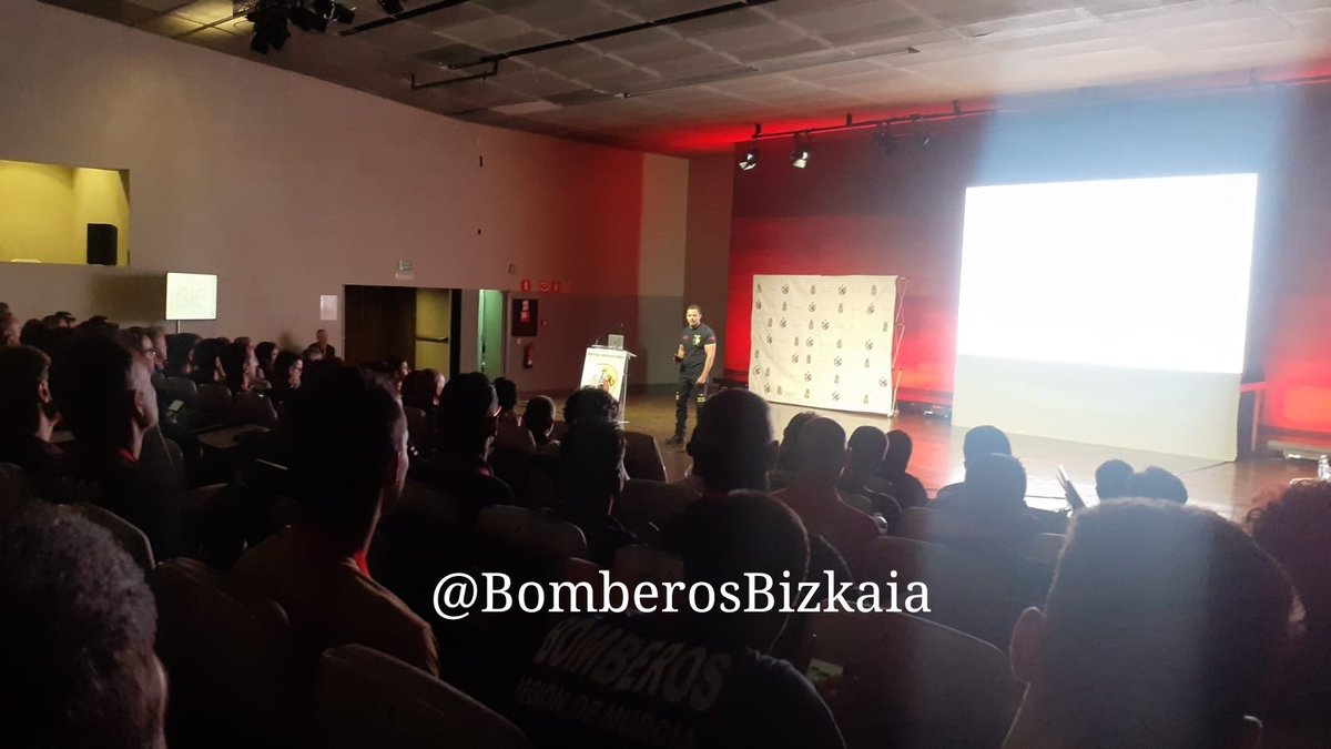Bomberos y Bomberas Bizkaia tweet media