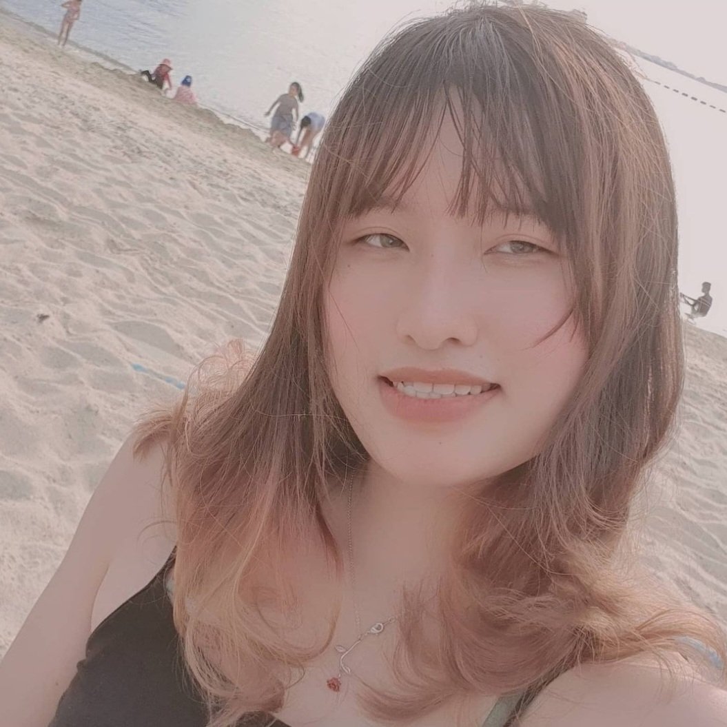 xviichi's tweet photo. Throwback to 2020 lol #dayatsentosa @Sentosa_Island https://t.co/S5net8pk7b