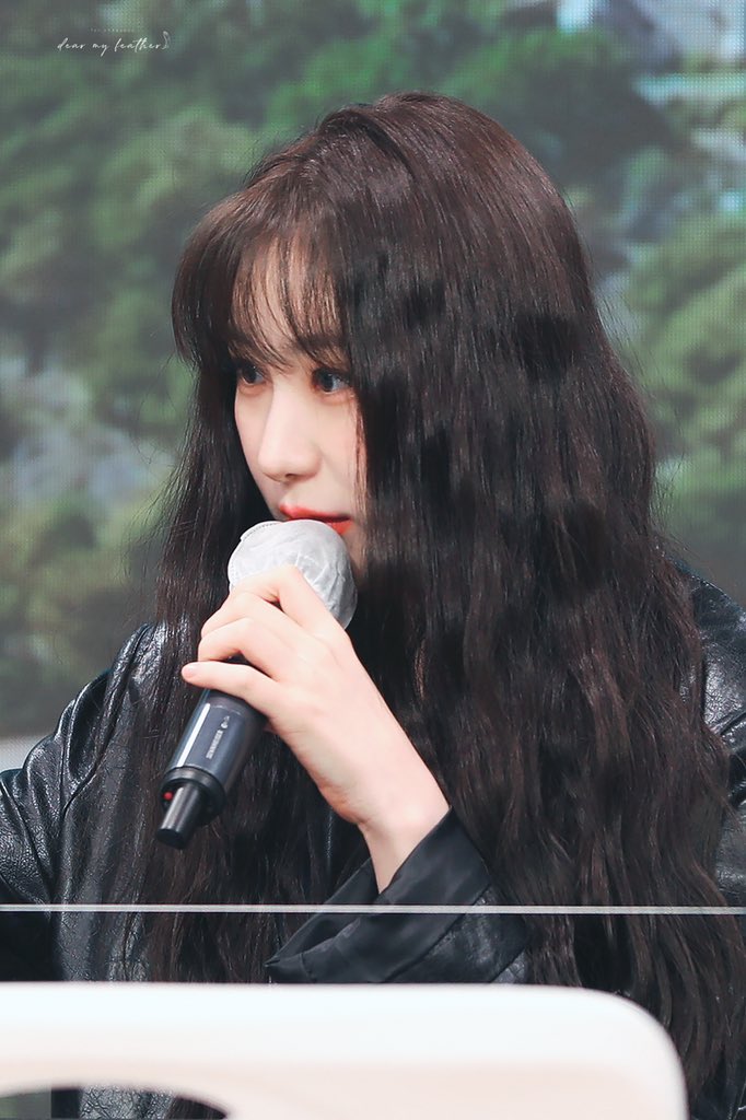 221015 알라딘 팬사인회

이채연 옆선을 사랑하는 모임🙋🏻‍♀️

#이채연 #LEECHAEYEON