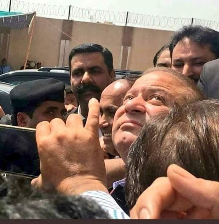 UsmanGhaniOffi3's tweet photo. میں اپنا فیصلہ اللہ پہ چھوڑ تا ہوں میرا اللہ بہترین فیصلہ کرنے والا ہے آج میرے اللہ نے قدرت دیکھا دی
@MaryamNSharif https://t.co/fXHgvtSly3