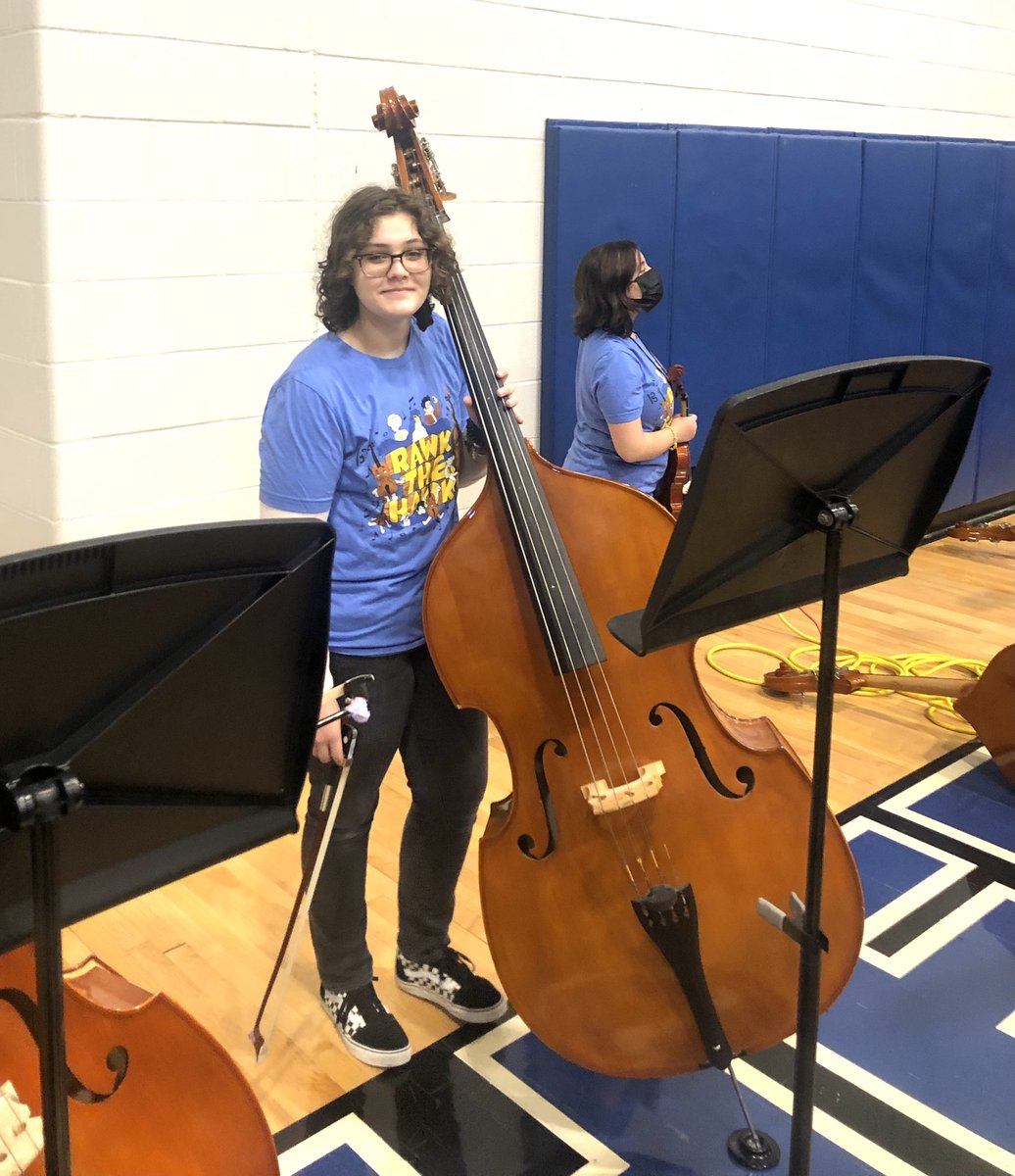 Hebron_NJROTC's tweet photo. We had Cadets performing in the orchestra and Cadets conducting Color Guard for the Orchestra Concert. Great job by all! https://t.co/KcIkx4VV9S