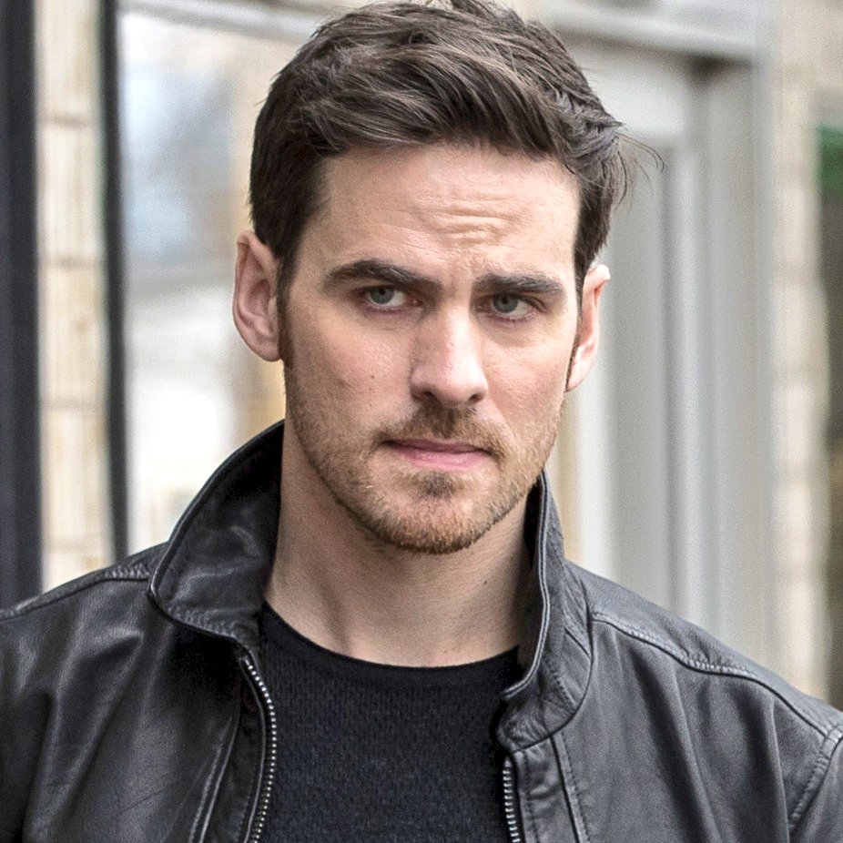 EnchantedSwans's tweet photo. Hard to believe it's been #10YearsOfKillianJones already. Hard to express how grateful I am for this amazing, complex, multifaceted character that is Killian Jones. Thank you @colinodonoghue1 for your mind-blowing portrayal and everyone else involved in bringing him to life. ❤️🙏 https://t.co/yFQPO9s0it