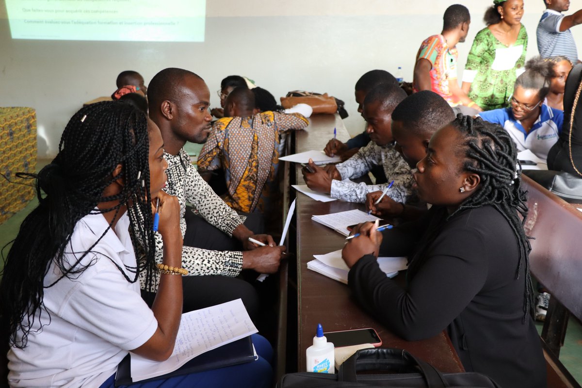 Students 👨‍🎓 and young researchers at 3⃣ NELGA universities in #Cameroon ask for support as they share #career expectations. They highlighted a lack of professional experience during their education 🆚 the expectations from employers in the #land sector.