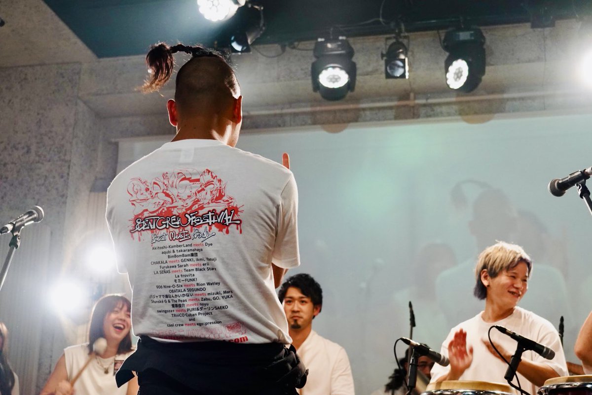 aojiso_oishiine's tweet photo. 2022.10.15
Beat Crew Festival

LA SEÑAS Ⅱ

.
生きて遺伝子まで届く🧬 https://t.co/aD7XOsycAi