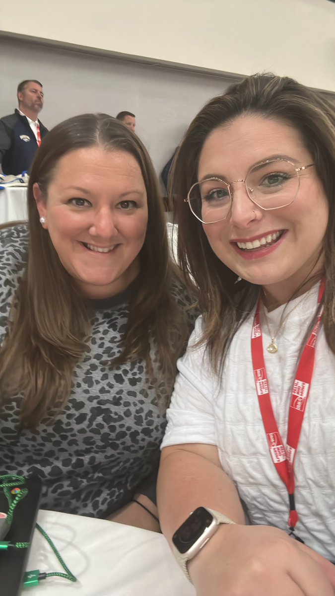 Dariel Bernstein tweet media