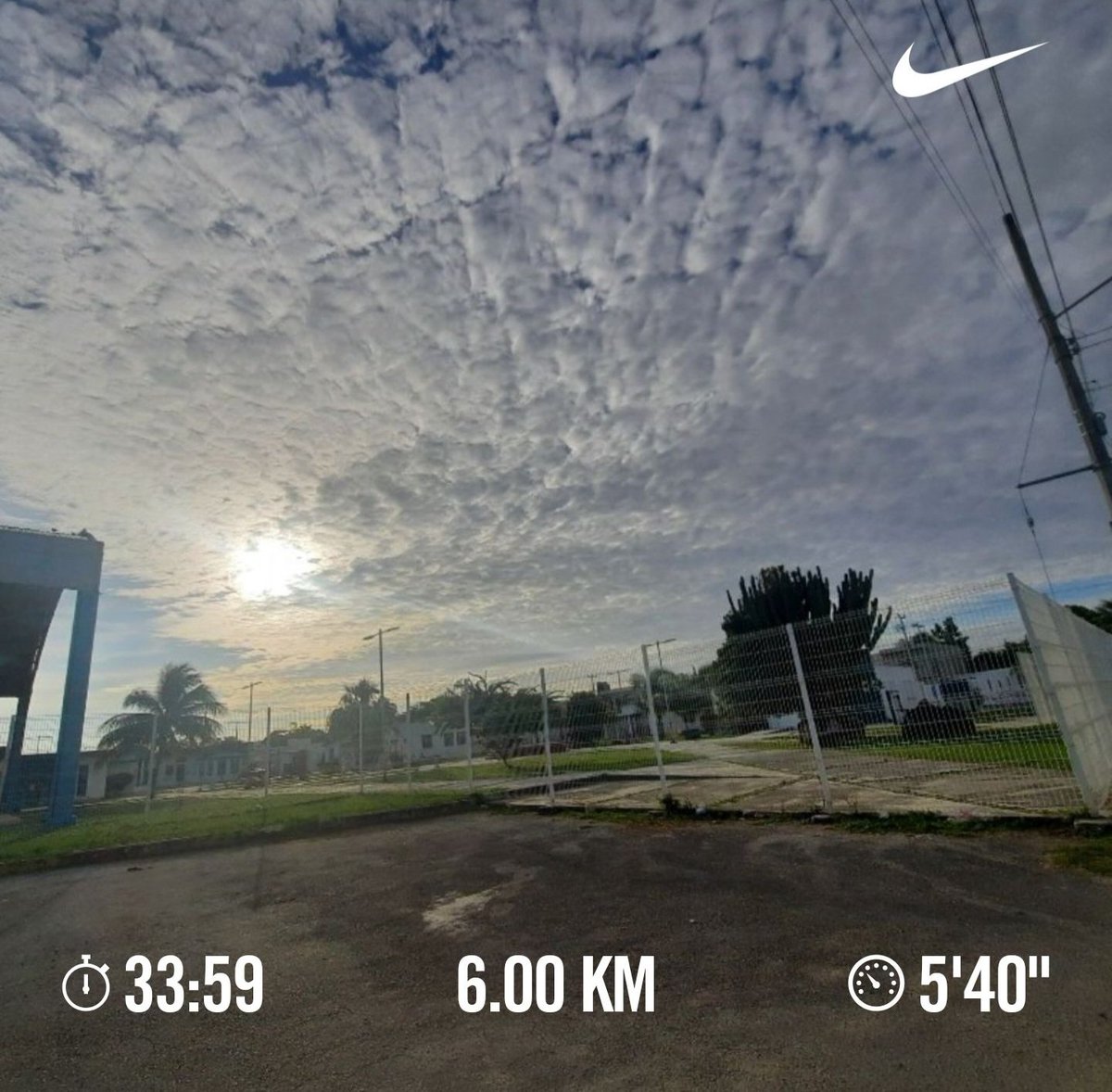 AMERICALOGAN's tweet photo. #YoElegiCorrer #ViernesDeGanarSeguidores https://t.co/duhimpFxEK