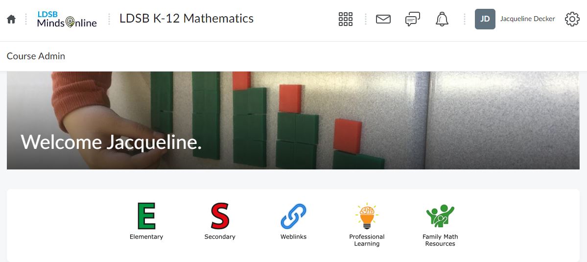 Jackie Decker tweet media