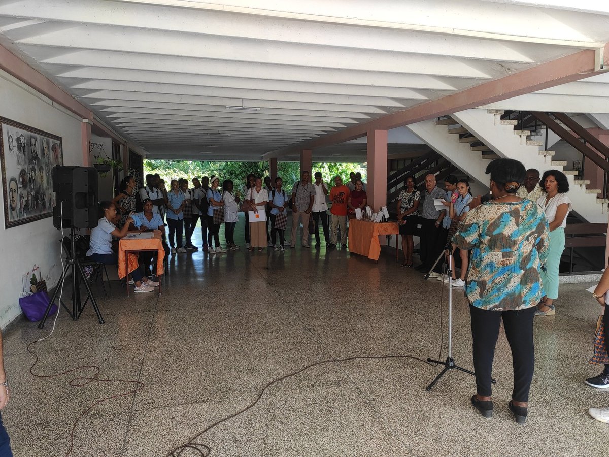 fetstgo's tweet photo. Se desarrolla la 33 Jornada Científica Estudiantil en la Facultad de Enfermería Tecnología de la Salud. #CienciaCuba #FetStgo #Feu_fts
@BismarysR @MigdaliaFerna https://t.co/Q61gqQBt4V