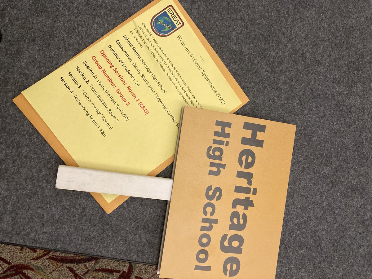 a boring world XI tweet media