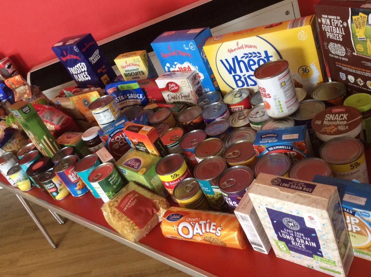 It was lovely to celebrate Harvest Festival as a whole school today on Upper Site. Thank you to all our Parklea children and parents for donating food.