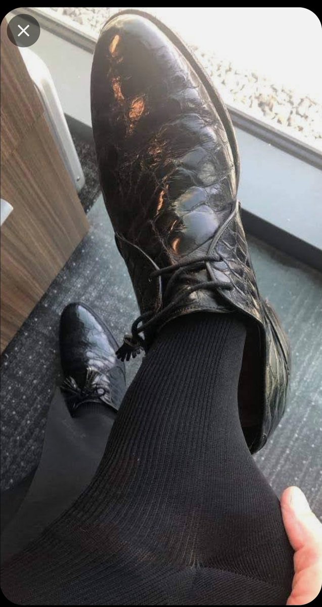 Stpob1's tweet image. #greatshoes #greatsocks