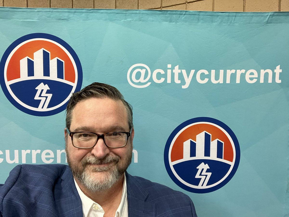 operamemphis's tweet photo. Honored to be here @cityCURRENT for their monthly breakfast. They have supported us and #30DaysofOpera for a decade. Their mission to #powerthegood is a constant source of inspiration and one more reason to #choose901. https://t.co/13q4uT21zY