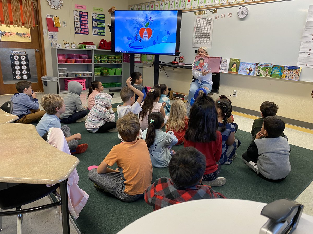 CorreaCrew's tweet photo. Our mystery reader today…*drumroll*…our counselor, Ms. Peña. She read a book to us about the different ways people show that they care. https://t.co/8VD1m46IyM
