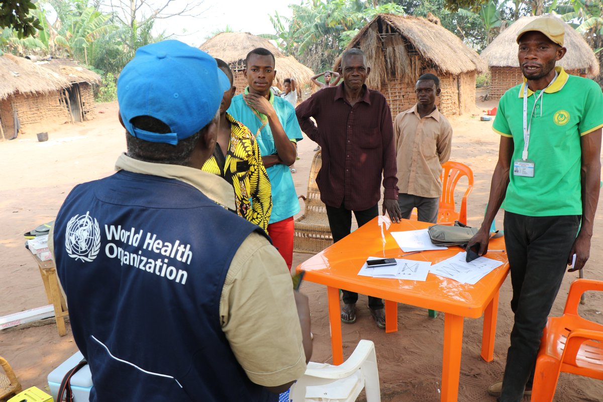 OMSRDCONGO's tweet photo. Dans le même temps, 17 cas de #poliovirus circulant dérivé d'une souche vaccinale de type 2 (#PVDVc2) ont été signalés  : 13 au #Tanganyika, 1 au #SudKivu, 1 au #Maniema &amp; 02 au #Lualaba, portant le nombre de cas notifiés en 2022 à 154. Il y a eu au total 28 cas en 2021 en #RDC. https://t.co/TYIhBeDWfv
