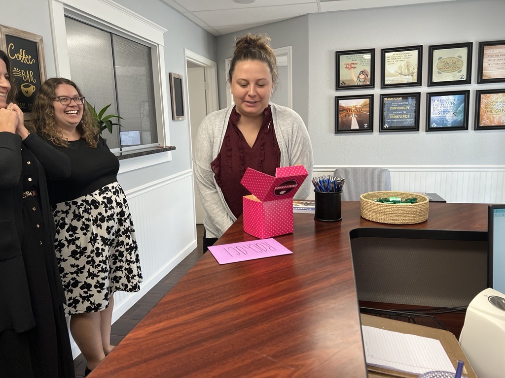 WrenInsurance's tweet photo. Help us wish a happy birthday to Rachael, one of our account managers! 🎂 We hope you have a fantastic weekend of celebrating, Rachael! 🤗🎉 https://t.co/ujXFzZ36Bj
