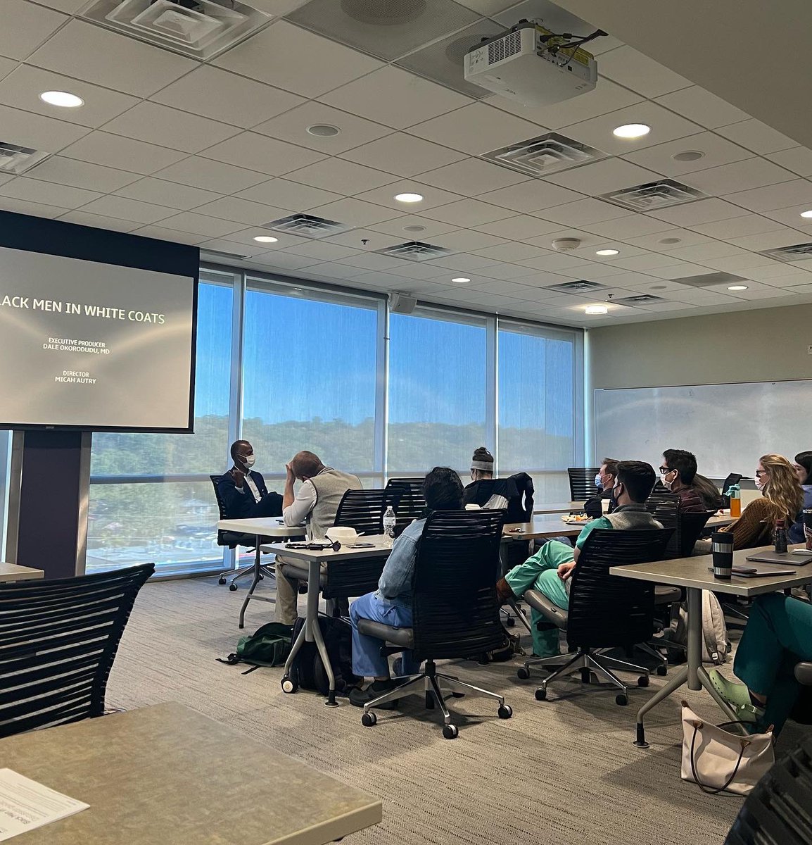 We continued our DEI series this week by viewing the “Black Men in White Coats” documentary followed by a discussion with Dr. Seupaul on the disparities in healthcare and ways to improve equity in our field. #DEI #EMBound #MedTwitter