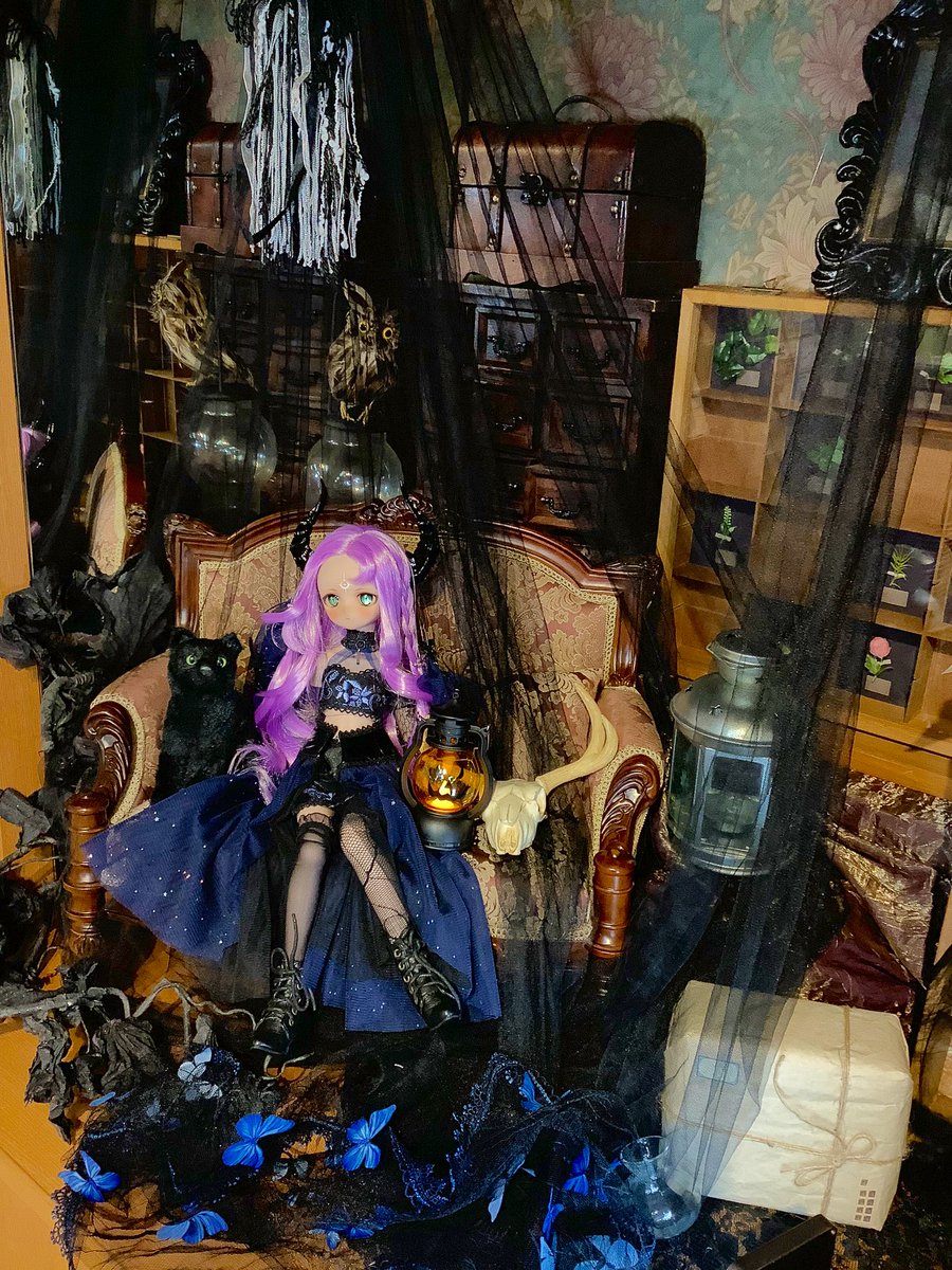 toel_uru's tweet photo. #777っ子
#アゲハ服
#corashop
#VIVIYA
#HISYOアイ
ハロウィン in 大阪ド-ルポイント https://t.co/70OP45bucP