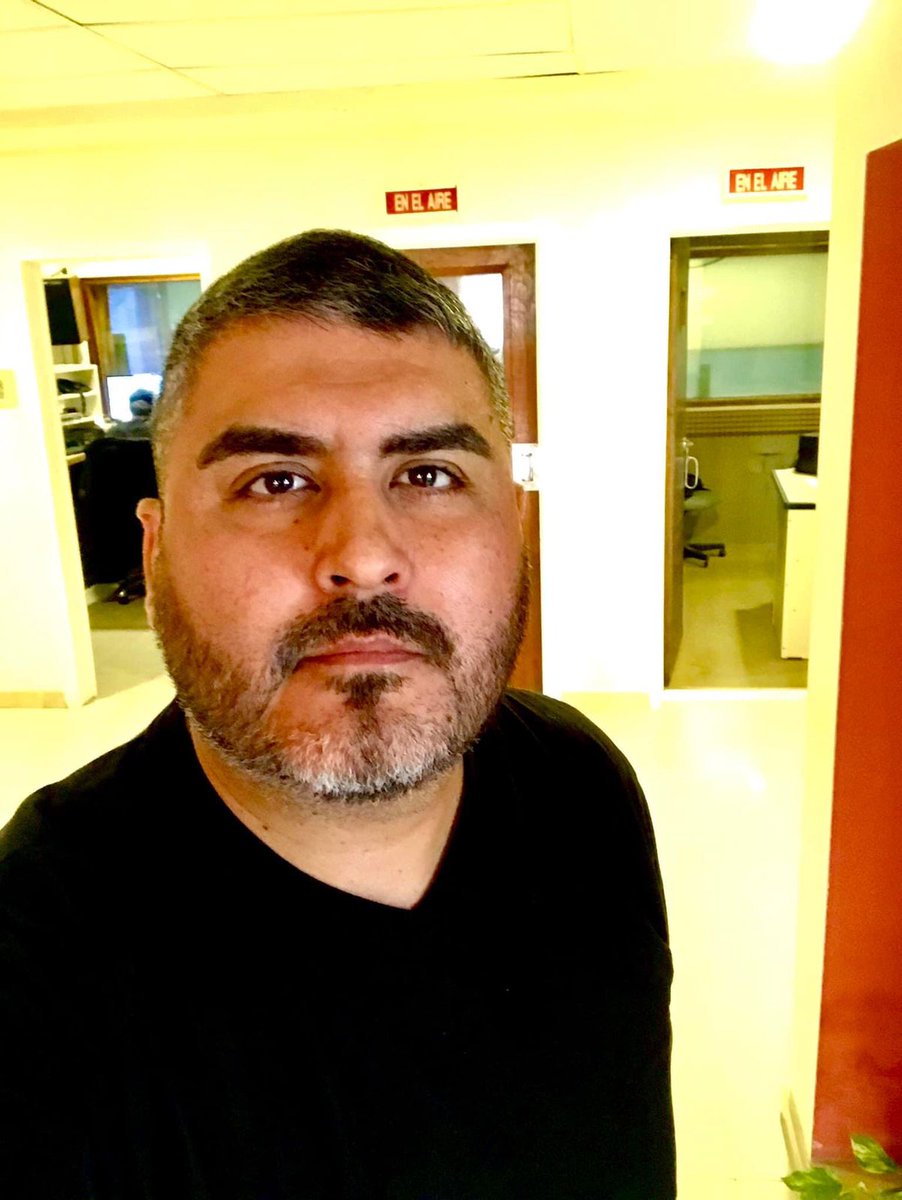 lu17com's tweet photo. Seguí con @cristianroldanx e infórmate de todo lo que tenés que saber!
#LA17 #PuertoMadryn #Chubut #AM540 #FM100.3 https://t.co/HqIV7kfbno