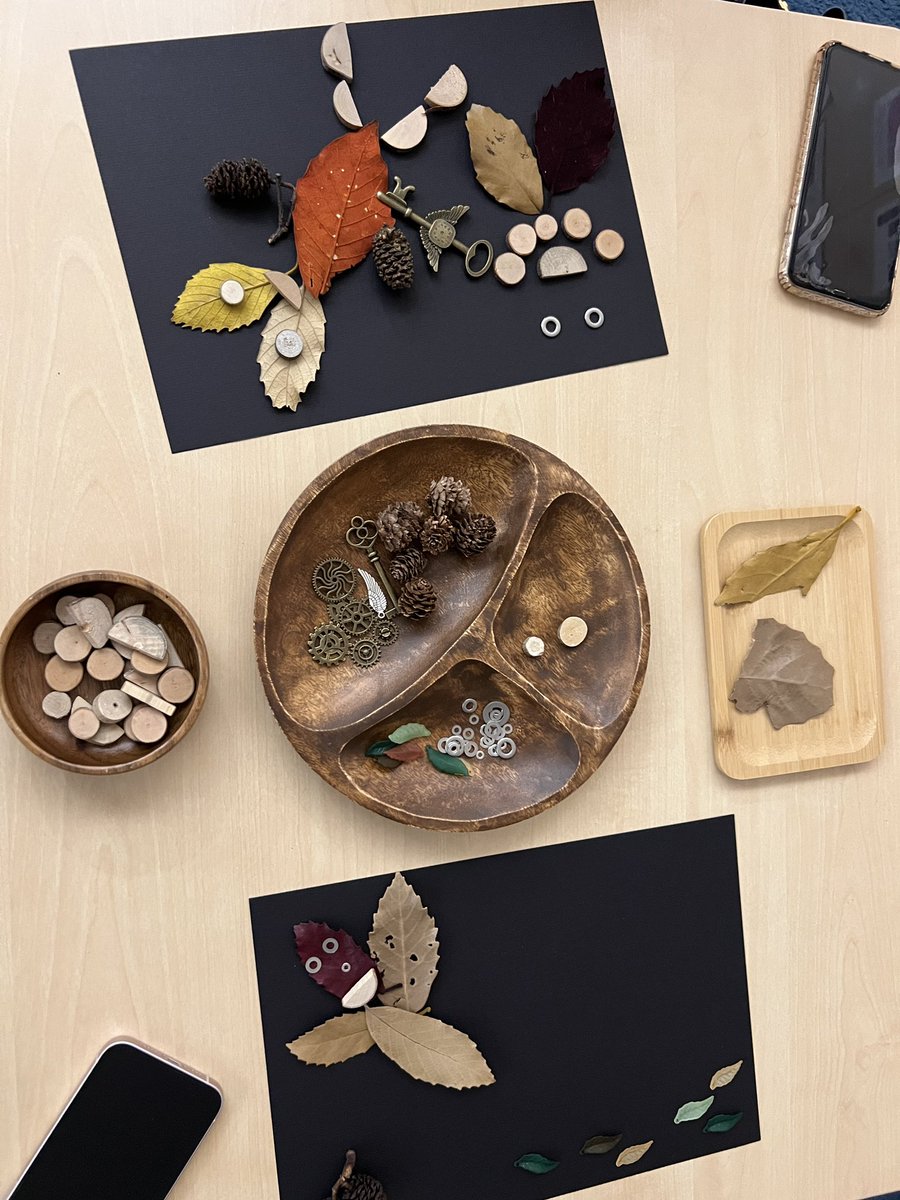 Literacy night in the lower primary last night.  Sharing the value of students developing a love for literacy.  Reception 1 teachers discussing what storytelling looks like with our youngest learners. <a href="/HKIS/">Hong Kong International School</a> #hkis