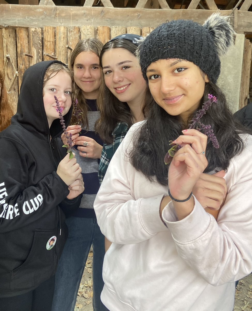 CreateFGS's tweet photo. Year9 Frank House @ChatsworthHouse food security &amp; sustainability @FlixtonGS @MissPerkinFGS #nutritional #social&amp;moral https://t.co/vGJ0Gfm5HO