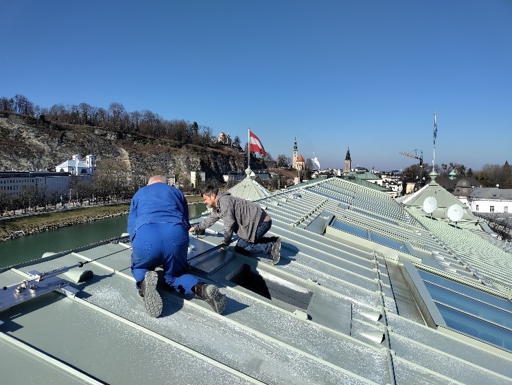 HBLHaidinger's tweet photo. Mit unserem Partner Aeroseal können wir Luftkanalabdichtungen auch in schwer zugänglichen Bereichen kostengünstig durchführen. Namhafte Betriebe wie das Hotel Sacher oder das Klinikum Wels haben ihre Lüftungskanäle so wieder in Schuss gebracht. 🙌 https://t.co/TVYOYJPK9H https://t.co/ckXM2BC2WA