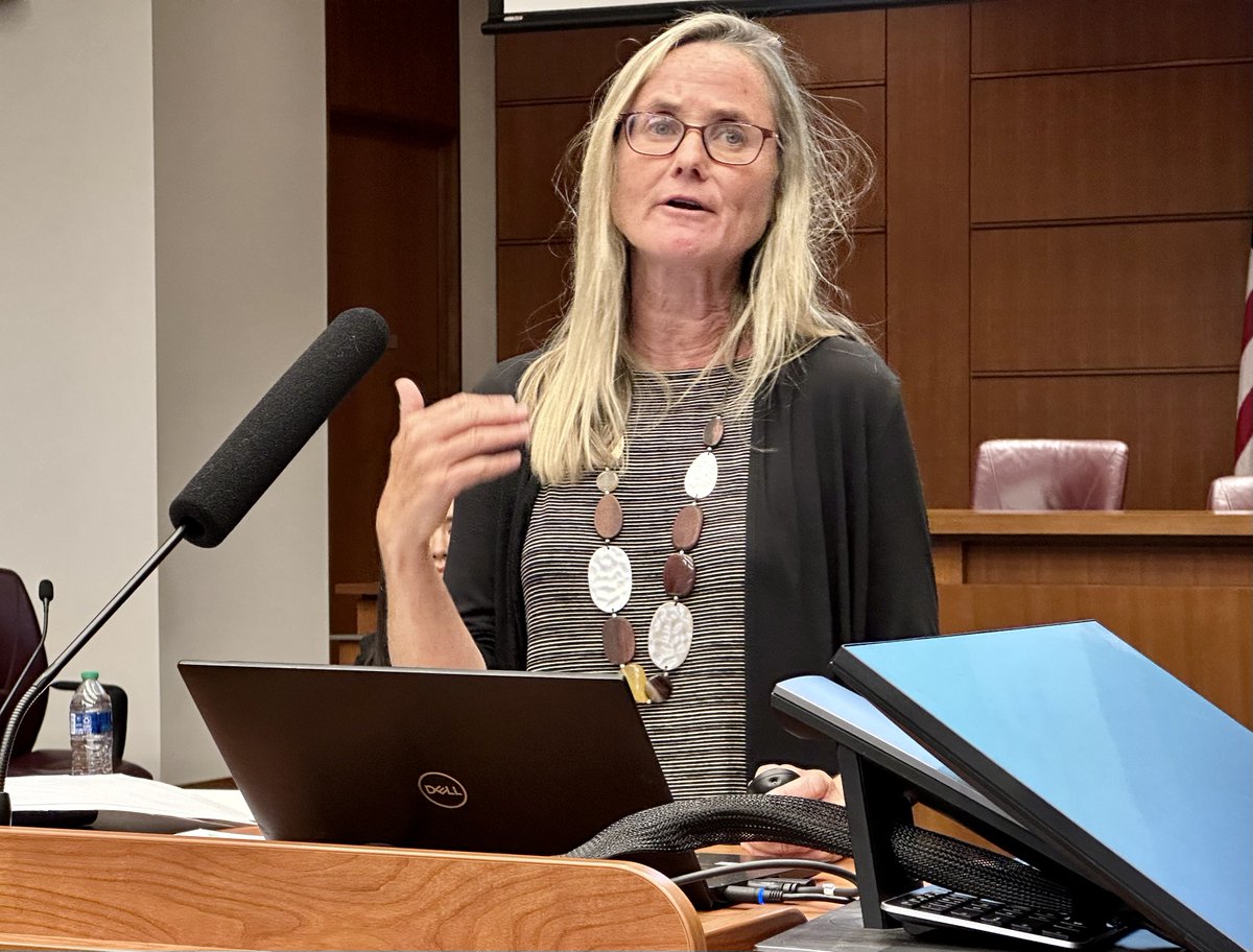 nicolasterry's tweet photo. Universality and addressing broader structures that embed stigma at the @IUMcKinney @iuhealthlaw @INHealthLawRev  #IHLRSymposium2022 #mentalhealth #law w/ Amy Campbell @uiclaw https://t.co/6bLrVKEXuM