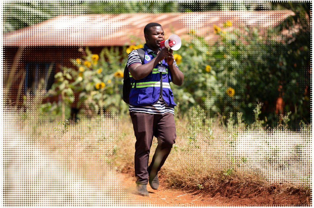 GlobalFund's tweet photo. “I do this job from my heart; if I hear news of a problem in the community, I rush to the affected area to investigate.”

Meet Ezekiel, a community health worker in Tanzania leading the fight against infectious diseases in his community.

https://t.co/wMunyvZIn2 https://t.co/Ouvg2vAMOt