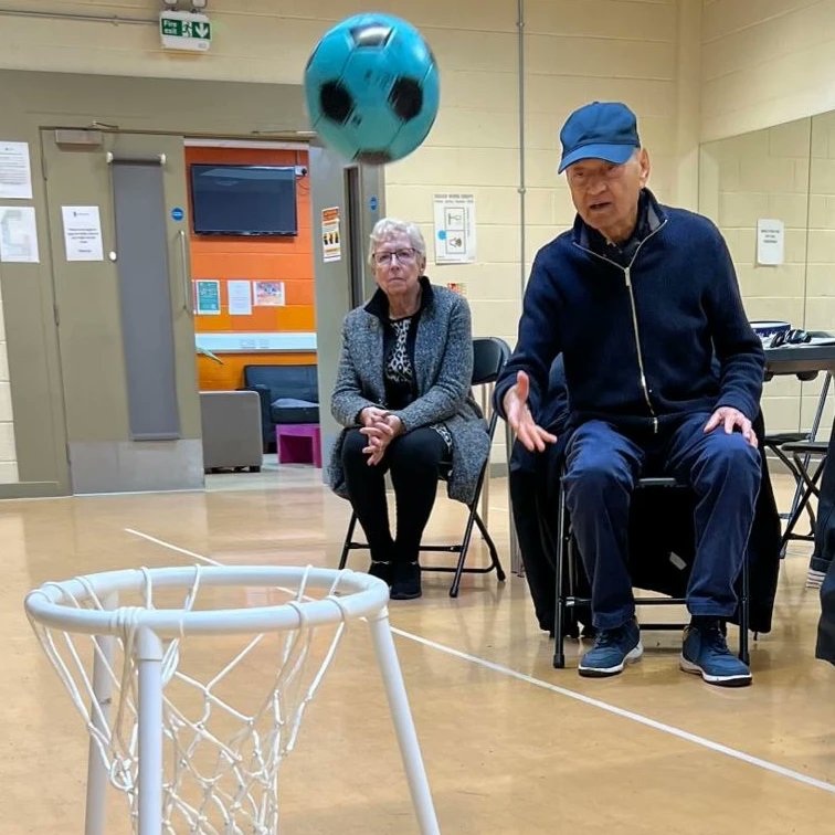 BallersAcademy_'s tweet photo. 🄱🄰🄻🄻🄴🅁🅂 🄲🄾🄼🄼🅄🄽🄸🅃🅈
Another fun Walking Sports session delivered this morning at The Dockland Settlements. Activities are adapted for each client around mobility &amp; medical conditions. Sessions are open to all older people living in Southwark. 
@SwkCharities #se16 https://t.co/u4oGvHJCYO