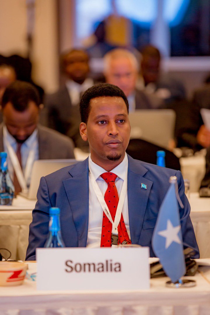 Hon. Isaak Mursal tweet media