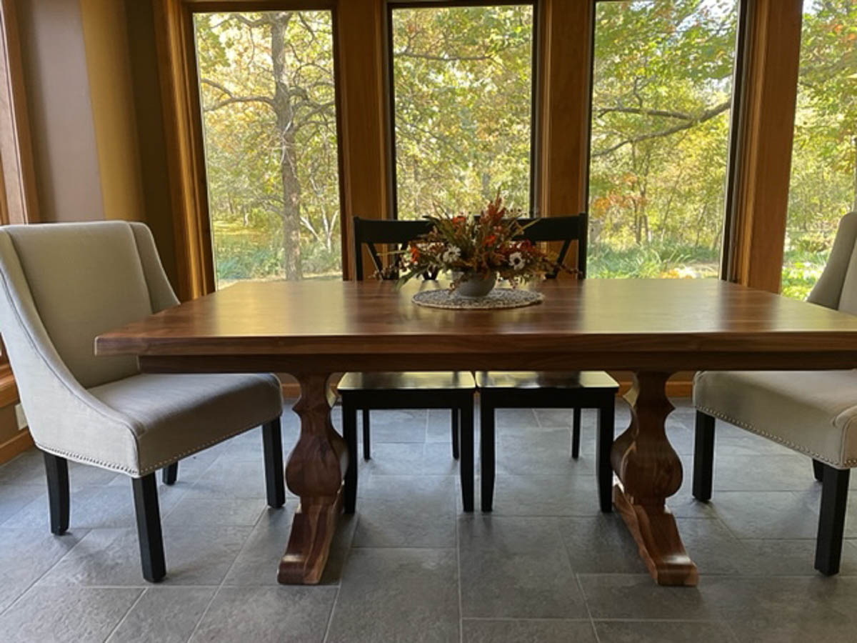 HandmadeTables's tweet photo. The perfect photos that capture our #REFpieces and the vibrancy of fall.

Thank you Joan L. for allowing us into your beautiful space!

#fallscape #fallcolors #forestpreserve #naturallight #windowwall #homedesign https://t.co/tnX49UcmWF