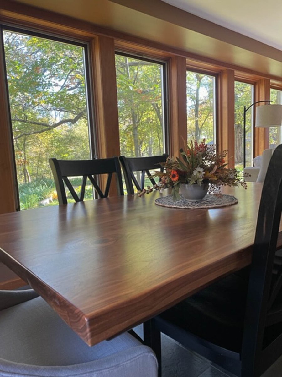 HandmadeTables's tweet photo. The perfect photos that capture our #REFpieces and the vibrancy of fall.

Thank you Joan L. for allowing us into your beautiful space!

#fallscape #fallcolors #forestpreserve #naturallight #windowwall #homedesign https://t.co/tnX49UcmWF
