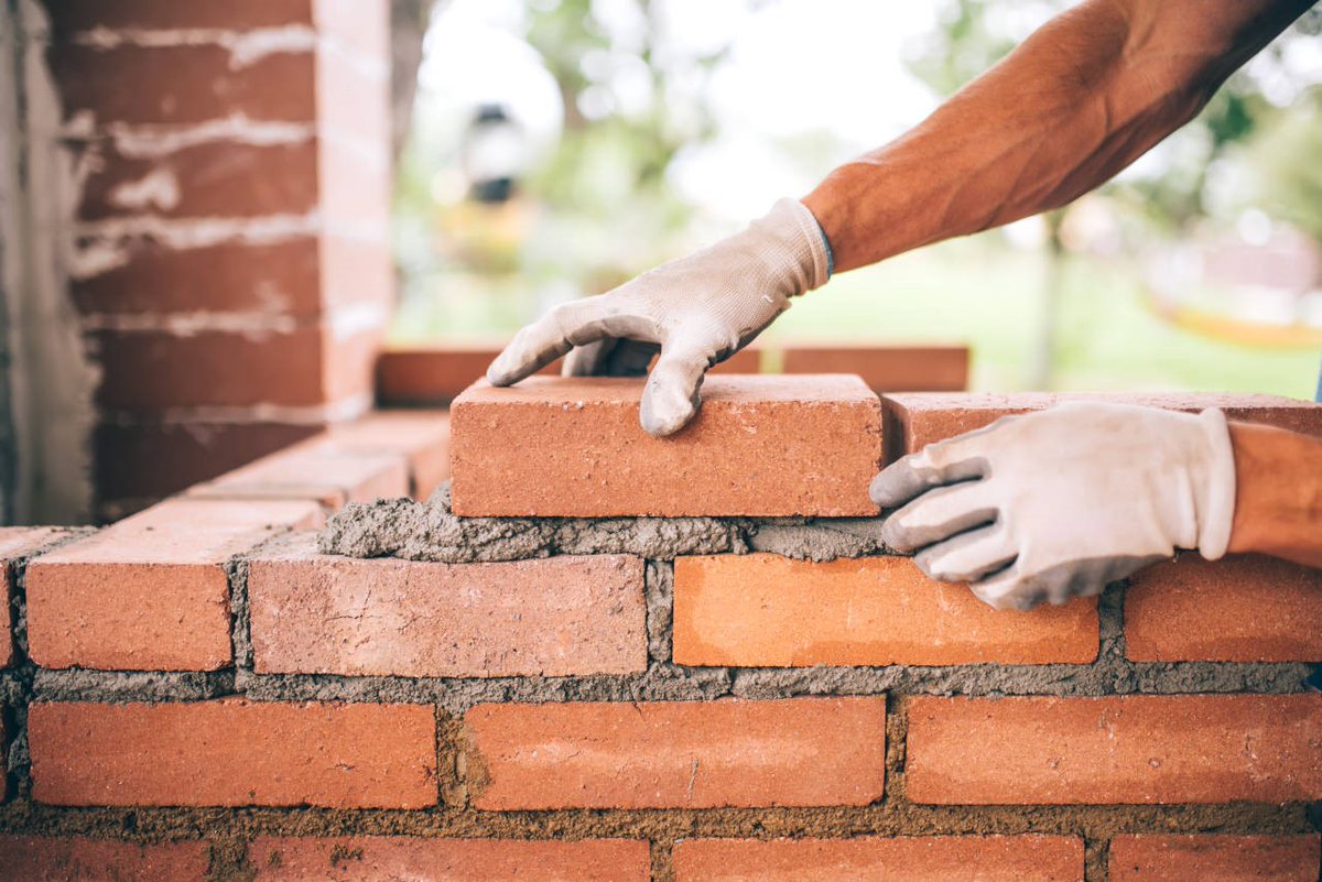 A bricklayer who has worked in the industry for three decades suffered a heart attack which resulted in oxygen starvation. Tragically left him with permanent brain damage. His partner then contacted us for support with their new circumstances. Read more: lighthouseclub.org/tragic-change-…