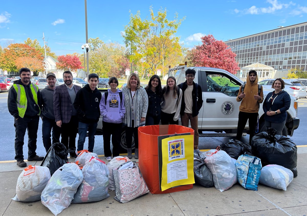 LilacVillage's tweet photo. In honor of #MakeADifferenceDay, #LombardPublicWorks held a clothing drive for Ann’s Closet at @GE_Rams.  Staff collected 25 bags &amp; delivered them on Oct. 20th. Ann’s Closet offers free, gently-used clothing items to students, parents/guardians &amp; staff members in need. https://t.co/daERNgJkF1