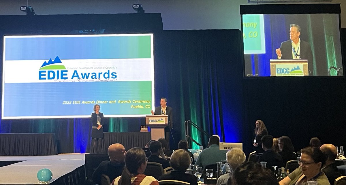 DanielRyley's tweet photo. Congrats to our good friend Rich Werner with @UpstateColorado, winner of this year’s Economic Development Achievement Award! #EDCCevents #DLS2022 #economicdevelopment #regionalism @EDCofCO https://t.co/PU5fbuwqpN