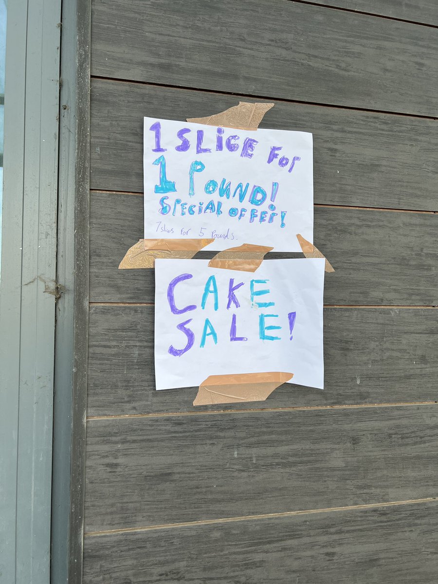 GBSPTA's tweet photo. Bake sale at pick up! Come buy some yummy cakes in aid of Breast Cancer UK https://t.co/Mj2TF1bC1g