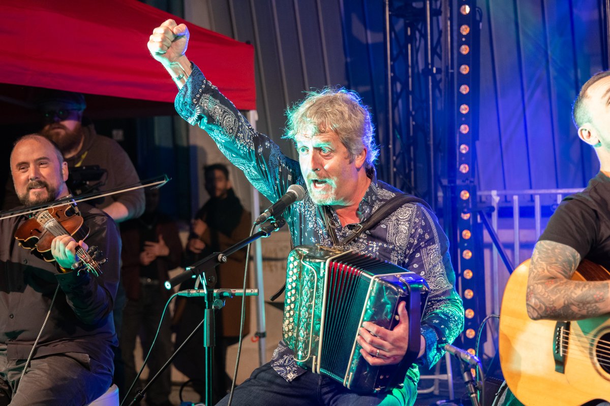 Pádraig Ó Sé  <a href="/padraigose/">Pádraig Ó Sé</a>