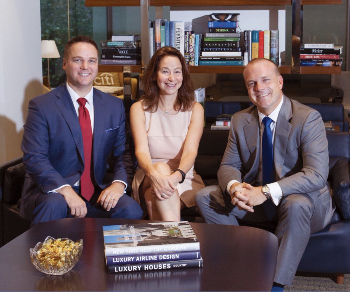 Borneman2Stella's tweet image. When we strive to become better than we are, everything around us becomes better too. #BusinessWoman #CFO #Banking