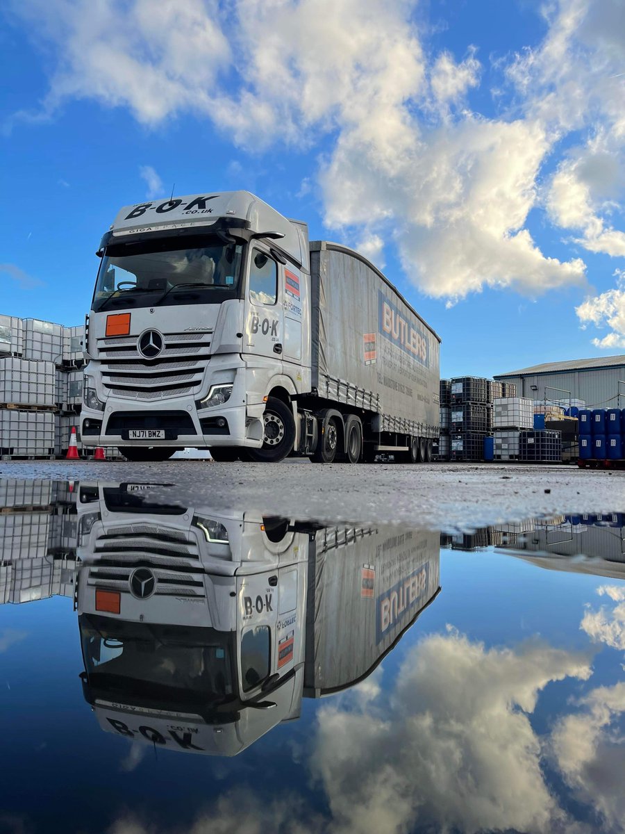 Friday Trucking #haulage