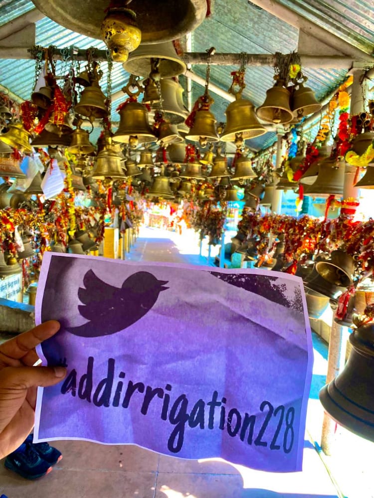 Rakeshp94351063's tweet photo. #addirrigation228 #goludevta
सिंचाई विभाग के पदों को जुड़ने के लिए गोलू देवता के यहां छात्रों ने लगाई गुहार !
सभी लोग शेयर करें हमारी आवाज को हर किसी तक पहुँचाये अब आप लोग ही हमारा सहारा हो ! @pushkardhami @satpalmaharaj @PMOIndia @narendramodi https://t.co/1v1WI2vyas